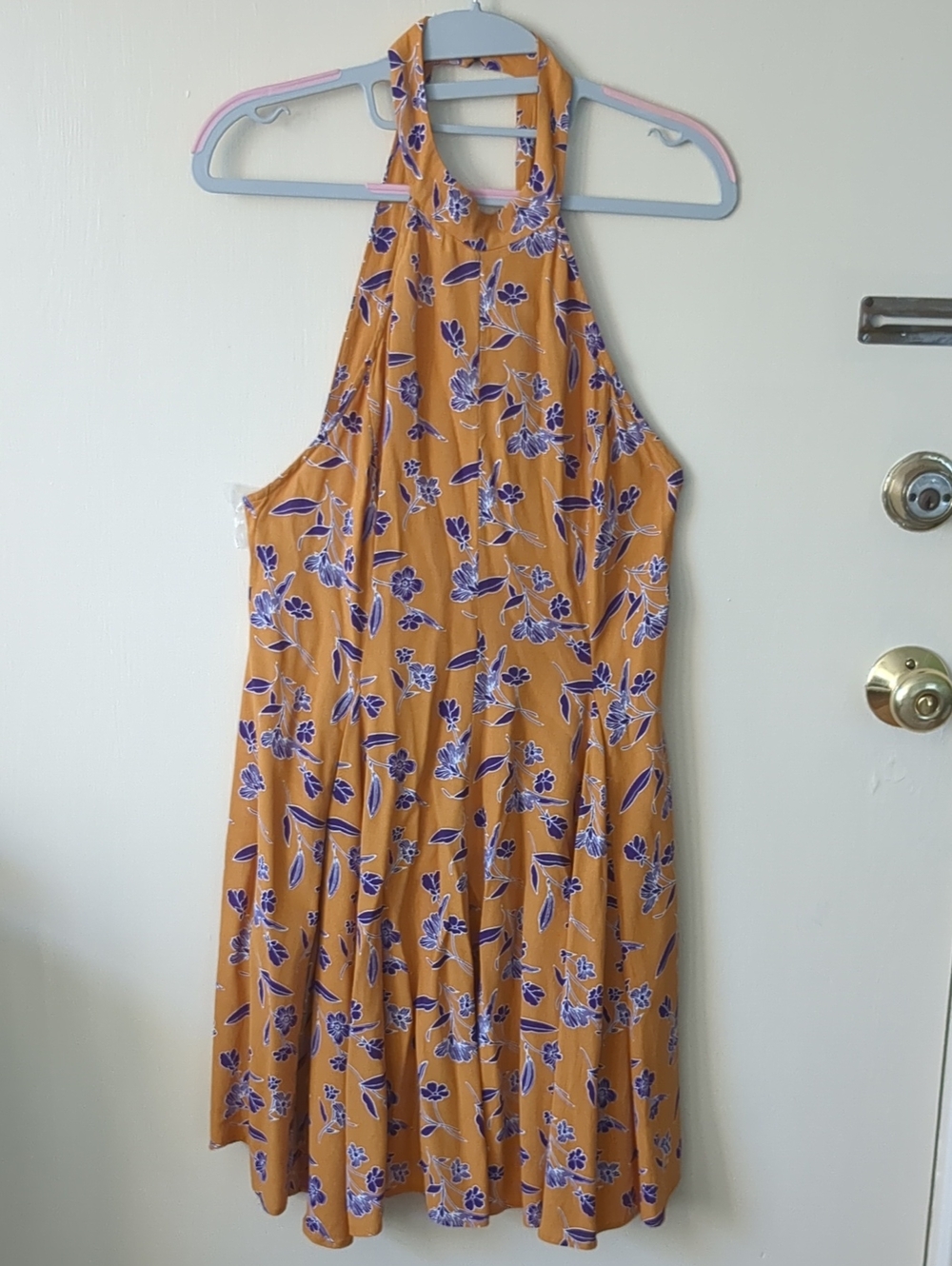 Kimchi Blue Gold Summer Halter Mini Dress, Size M